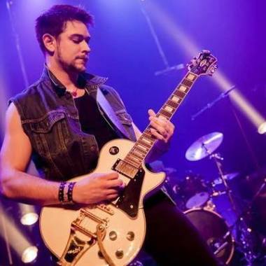 Evan TRÉMORIN Professeur de guitare