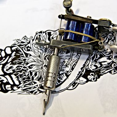 Luv ink tattoo