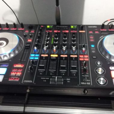 Sonido e iluminacion djs  Blas