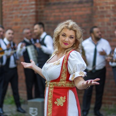 Taraful Simona Tone