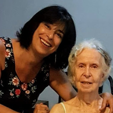 Cuidador e acompanhante de idosos