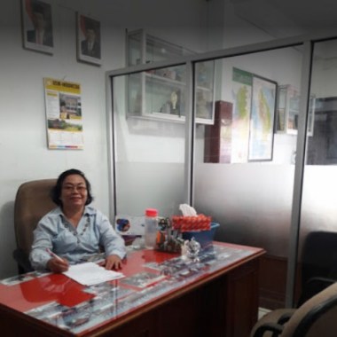 Notaris Tiromsi Sitanggang