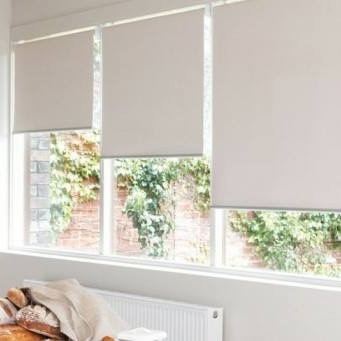 Instalador de cortinas