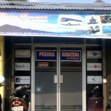 Pesona Sumatera Holidays