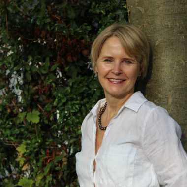 Lorraine Stone