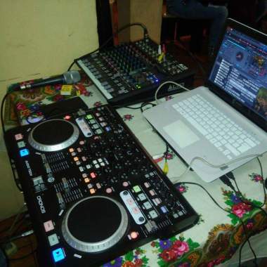 Cris DJ