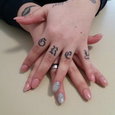 Elenails