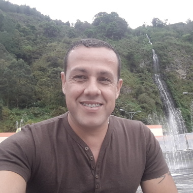 Gustavo