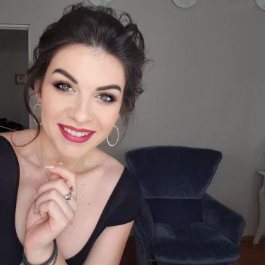 Dana Eliza Serdean Make-up