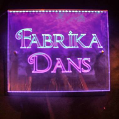 Fabrika Dans
