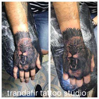 Trandafir Tattoo Studio