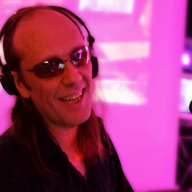 Universaldj