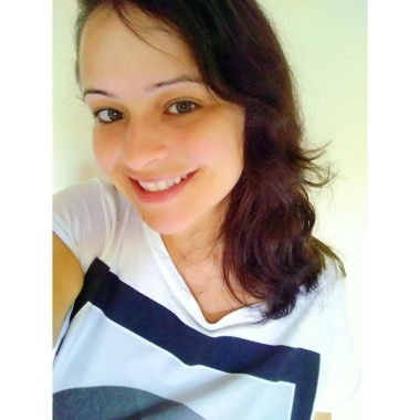 Psicóloga Karine Holthausen