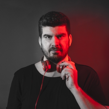 Side X - Dj per feste, matrimoni ed eventi privati