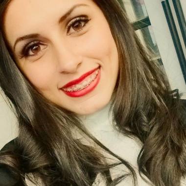 Leticia Bragança Designer