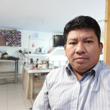 Sastrería y arreglo de trajes d calidad