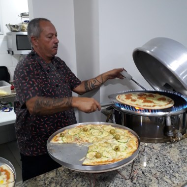 Srmussarela (Buffet de pizza)