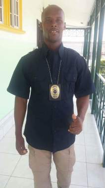 Agent de securite rapproche