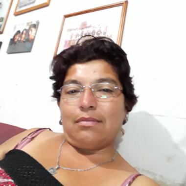 Claudia bazaes