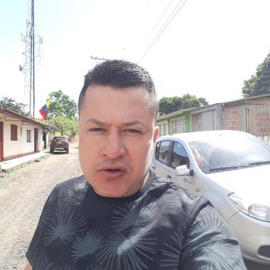 Omar Bustos