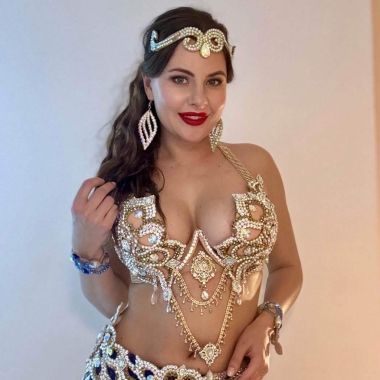 Anna  – Danza del Ventre a Roma