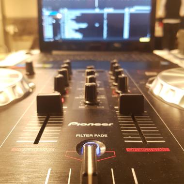 Dj Захари