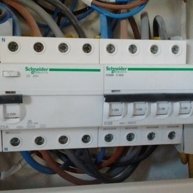 Electricista JPS