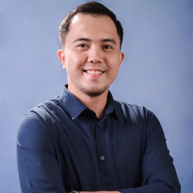 Howard Santiago
