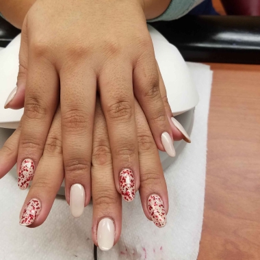 Elegant Nail ﹠ Spa