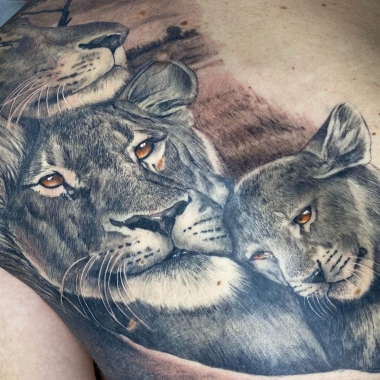 Your Round Tattoo Studio