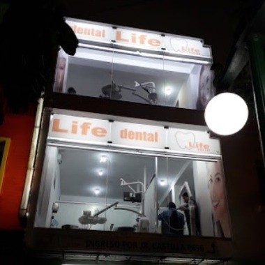 Life dental