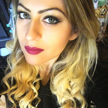 Vanessa makeup & beauty