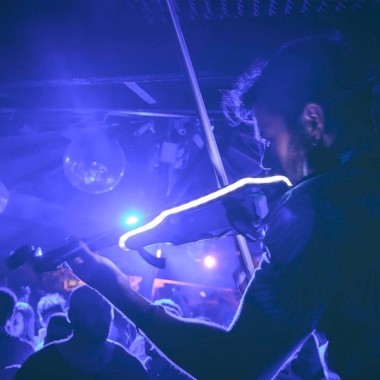 José Milán violín live