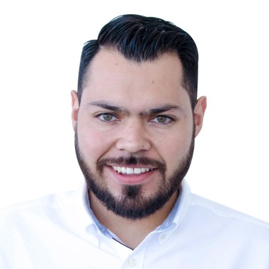 Roberto Mendoza By Keller Williams Realty