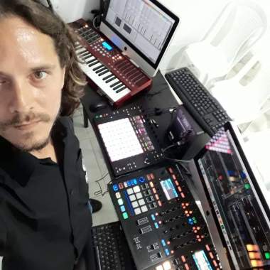 Carlos Mantilla