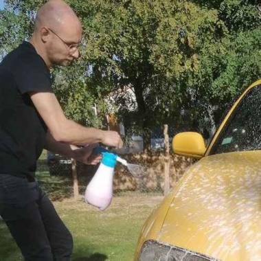 Leni Esthetiquecar
