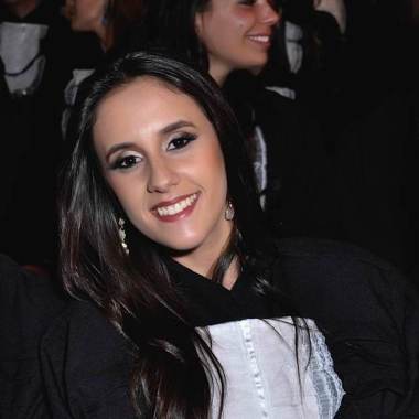 Janaina Becari