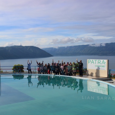 Medan Tour & Travel