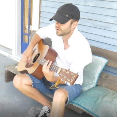 Cours de guitare Paris, tous niveaux, tous styles