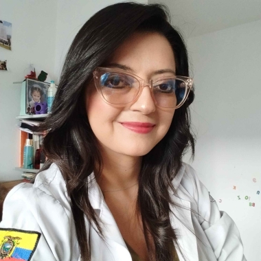 Dra. Estefania Andino