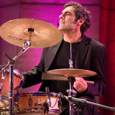 Javier Estrella, batteur perussionniste