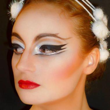 Aurely Baffet  Maquilleuse professionnelle 