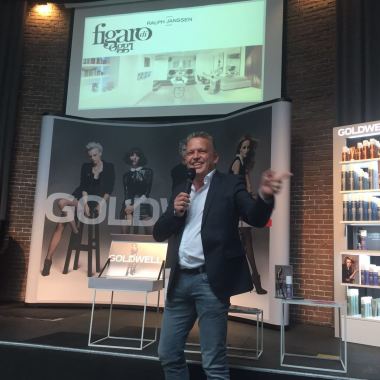 Kapsalon Figaro di oggi
