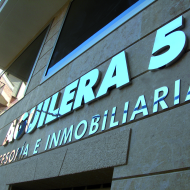 Construcciones y Reformas Aguilera 5