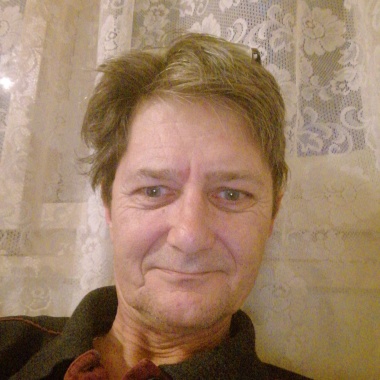 Zsolt Bt