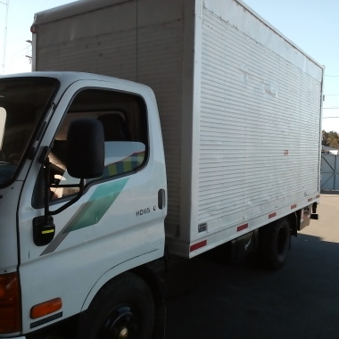 Arriendo camiones a empresas 2 y 5 ton.