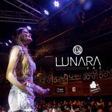 Cantora Lunara Vaz
