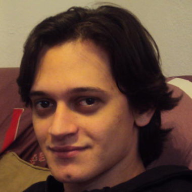 Elvis Medeiros