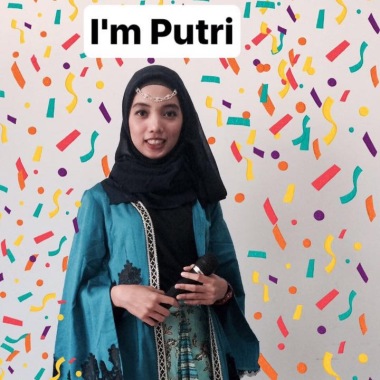 Putri MUA