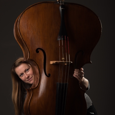 Alexandrine professeur de contrebasse classique